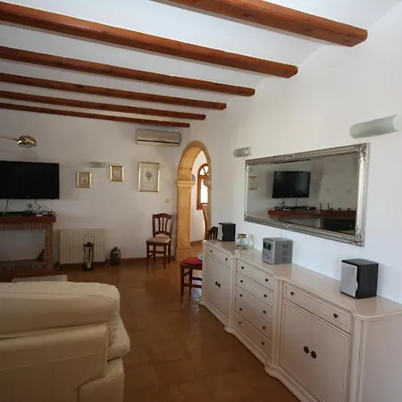T 0414 Atzavarra 15 Villa