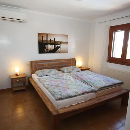 Villa T 0414 Atzavarra 15 *