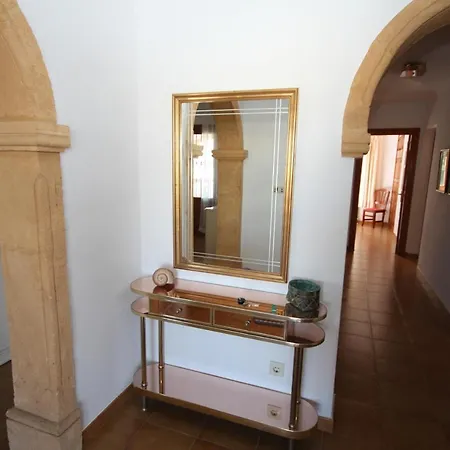 T 0414 Atzavarra 15 Villa *